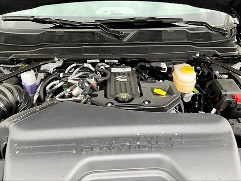New 2025 RAM 2500 Laramie image 9