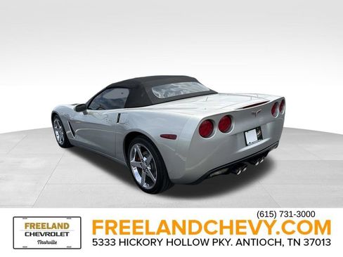 Used 2005 Chevrolet Corvette Convertible w/ Preferred Equipment Group RWD image 5