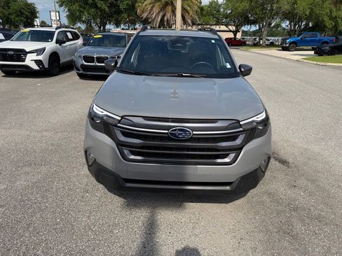 Used 2025 Subaru Forester Premium w/ Convenience Package #1 AWD/4WD image 13