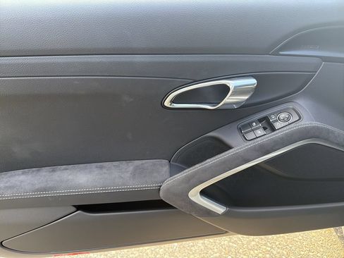 Used 2015 Porsche 911 GT3 RWD image 12