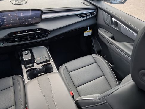 New 2026 Buick Enclave Sport Touring w/ Power Package image 23