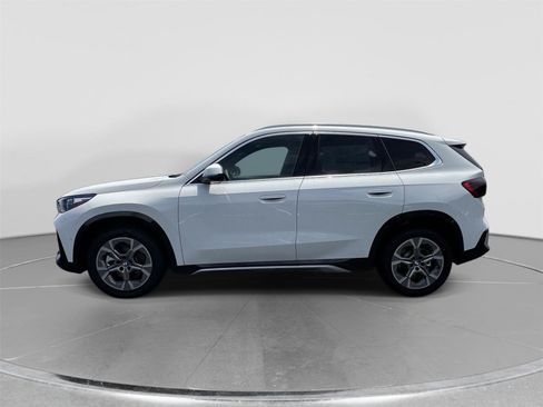 New 2026 BMW X1 xDrive28i w/ Convenience Package AWD/4WD image 8
