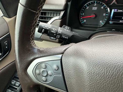 Used 2020 Chevrolet Tahoe LT image 31