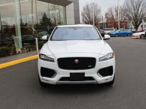Used 2020 Jaguar F-PACE S image 8