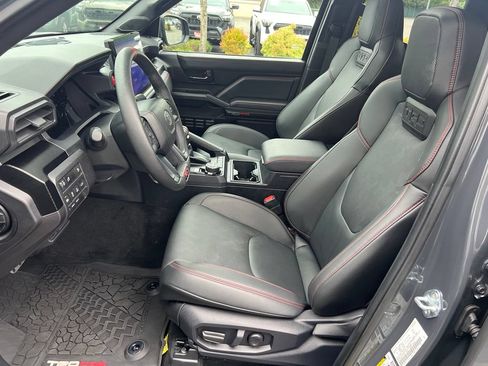 Certified 2024 Toyota Tacoma TRD Pro AWD/4WD image 13