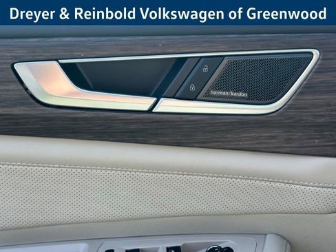 New 2026 Volkswagen Atlas SEL Premium R-Line AWD/4WD image 23