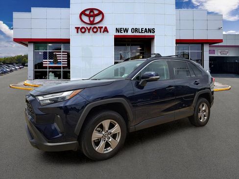 Used 2025 Toyota RAV4 XLE FWD image 1