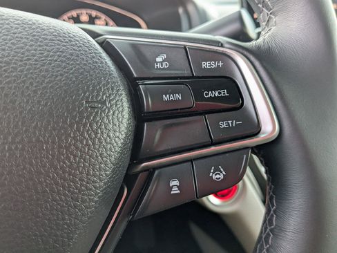 Used 2019 Honda Accord Touring image 20