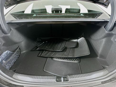 Used 2026 Mercedes-Benz C 300 4MATIC Sedan image 34