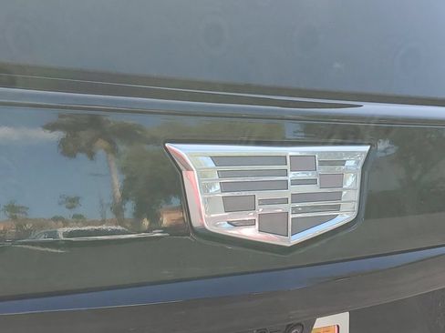 Certified 2025 Cadillac Escalade ESV V w/ LPO, ONYX Package AWD/4WD image 28