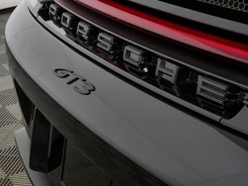 Certified 2026 Porsche 911 GT3 RWD image 35