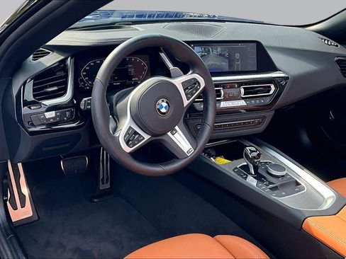 Used 2026 BMW Z4 M40i RWD image 17