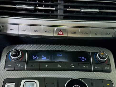 Used 2022 Hyundai Palisade SEL w/ 8P Bench Seat Package FWD image 7