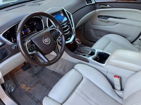 Used 2016 Cadillac SRX Luxury AWD/4WD image 13