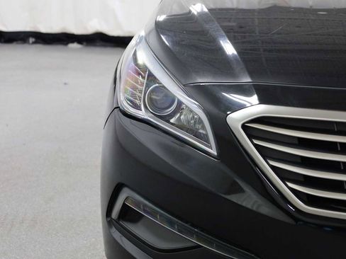 Used 2015 Hyundai Sonata SE w/ Option Group 02 image 15