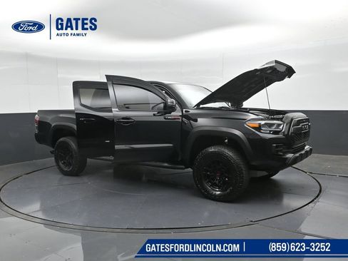 Used 2021 Toyota Tacoma TRD Pro AWD/4WD image 53