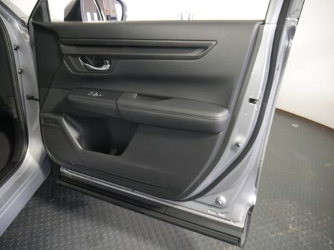 Certified 2023 Honda CR-V LX image 6