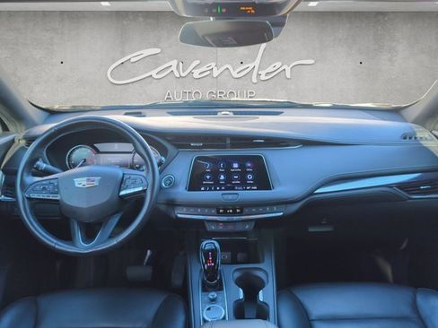 Certified 2023 Cadillac XT4 Luxury w/ Cold Weather Package image 23