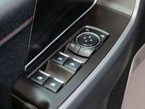 Certified 2024 Ford F150 Lariat w/ FX4 Off-Road Package image 14