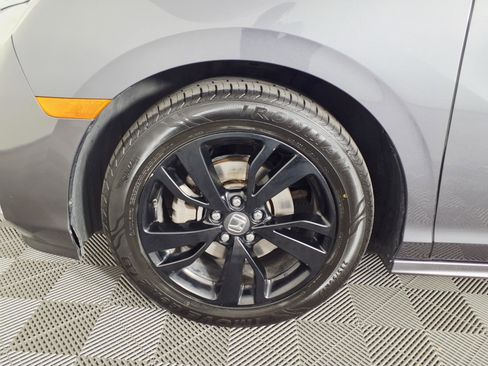 Used 2023 Honda Odyssey Touring image 7