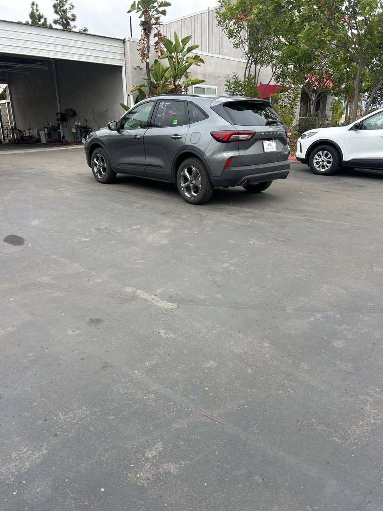 Used 2026 Ford Escape ST-Line AWD/4WD image 7