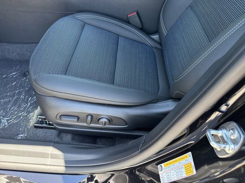 New 2026 Buick Envista Preferred w/ Convenience I Package FWD image 10