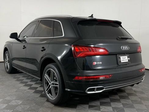 Used 2018 Audi SQ5 Premium Plus w/ Navigation Package image 4
