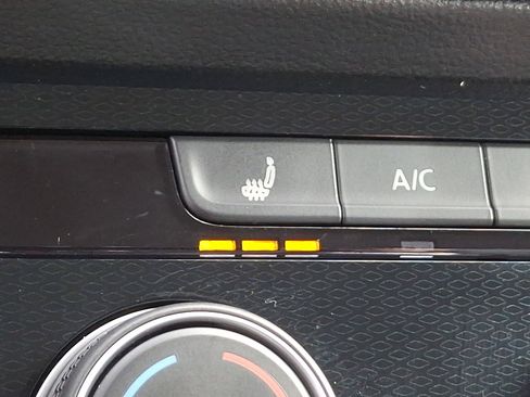 Used 2025 Volkswagen Taos S image 23