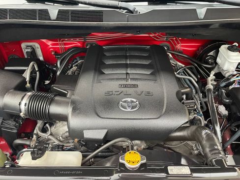 Used 2014 Toyota Tundra SR5 w/ TRD Off Road Package AWD/4WD image 32