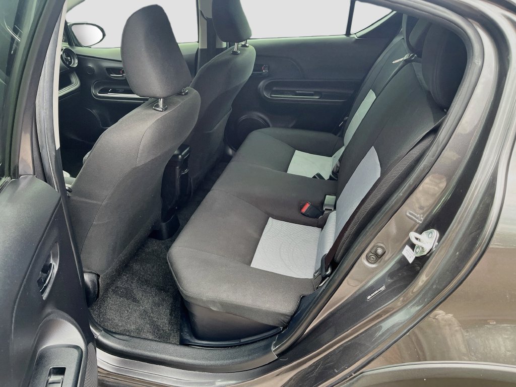 Used 2018 Toyota Prius C Two FWD image 22