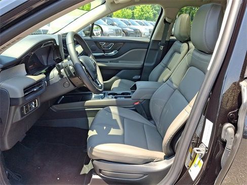 New 2025 Lincoln Corsair Premiere w/ Equipment Group 101A image 6