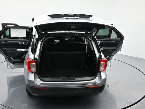 Certified 2022 Ford Explorer XLT image 63