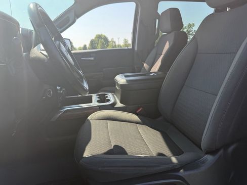 Used 2021 Chevrolet Silverado 1500 LT Trail Boss w/ Bed Protection Package AWD/4WD image 12