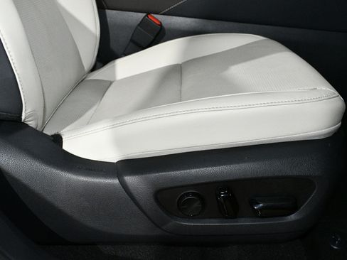 Used 2025 Lexus RX 350 Premium Plus w/ Accessory Package image 14