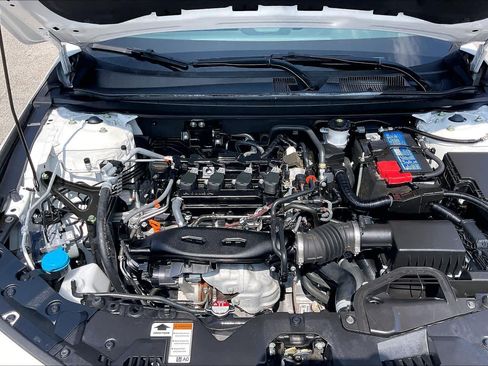 Used 2024 Honda Accord EX image 29