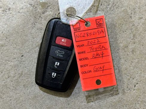 Certified 2022 Toyota RAV4 XLE Premium image 32