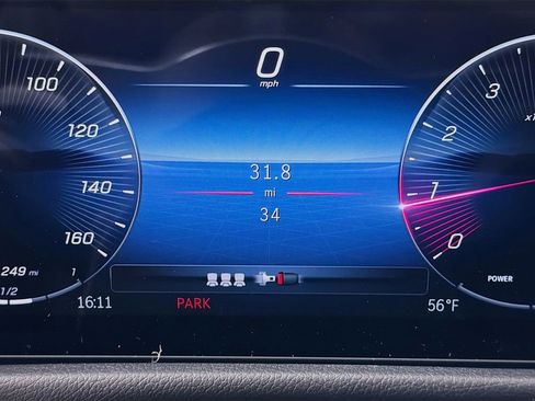 New 2026 Mercedes-Benz GLB 250 4MATIC image 14