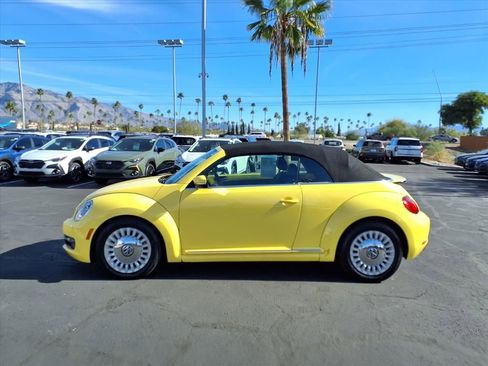 Used 2014 Volkswagen Beetle 2.5 image 12