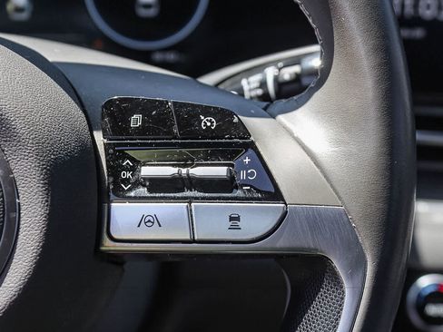 Used 2023 Hyundai Elantra SEL w/ Convenience Package FWD image 28