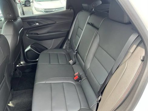 Used 2026 Chevrolet TrailBlazer RS w/ Convenience Package AWD/4WD image 18