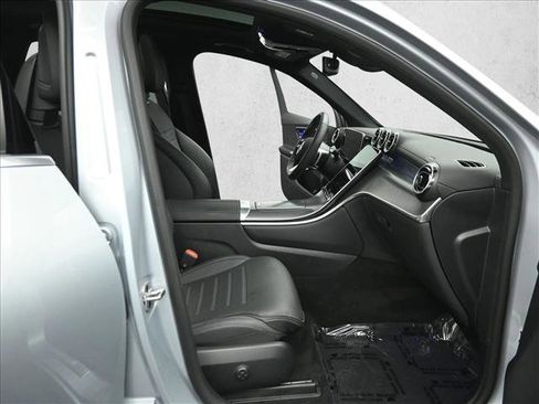 Certified 2026 Mercedes-Benz GLC 300 4MATIC image 27