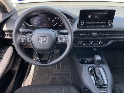 Used 2024 Honda HR-V LX image 10
