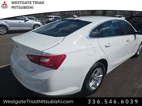 Used 2023 Chevrolet Malibu LS w/ Driver Confidence Package image 4