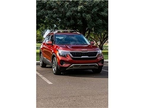 Used 2023 Kia Seltos S w/ Navigation Package image 40