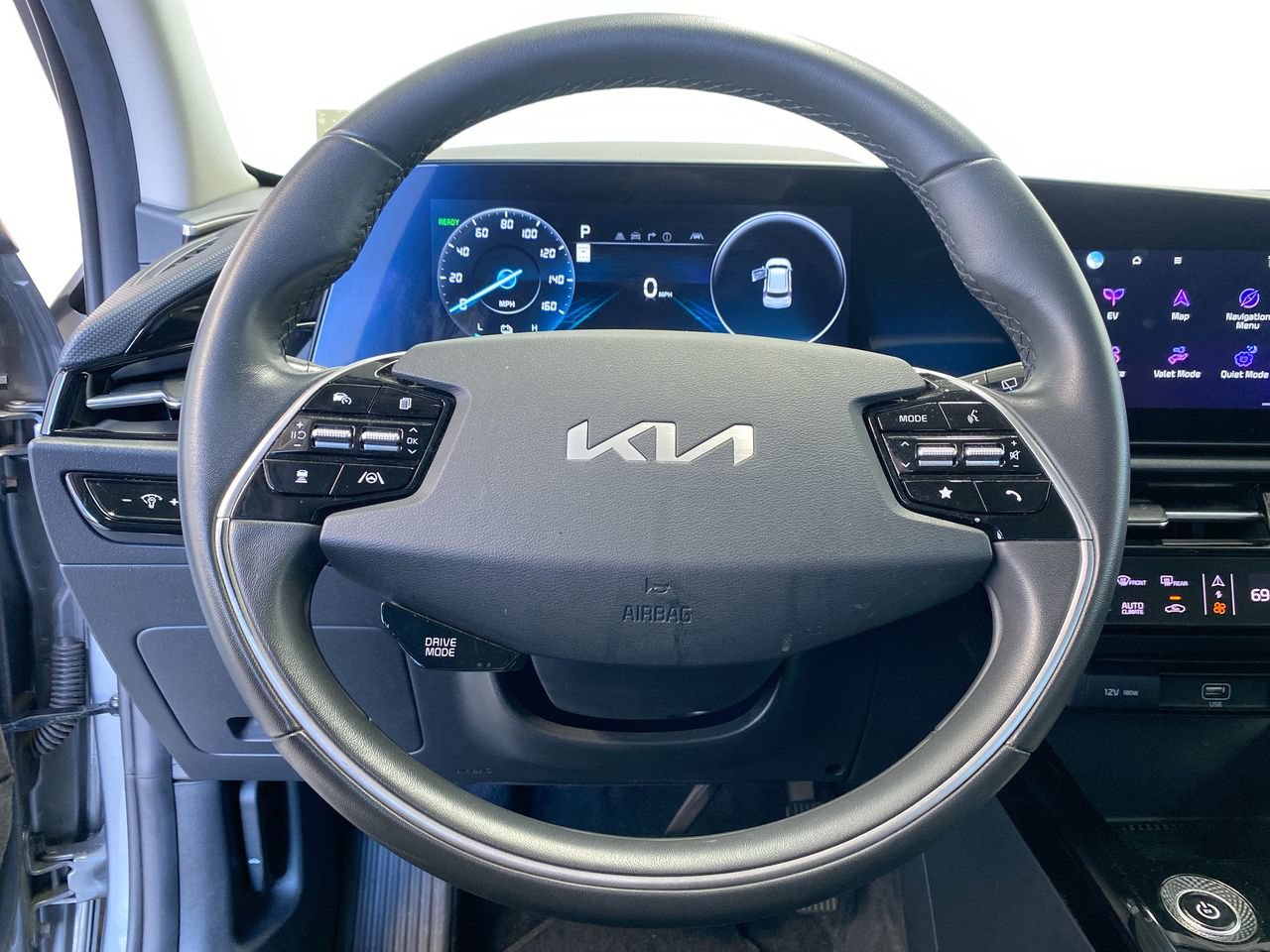 Certified 2024 Kia Niro Wind FWD image 21
