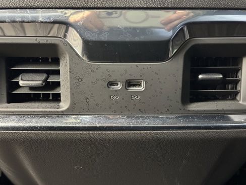 Used 2025 GMC Sierra 1500 Elevation w/ Elevation Premium Package image 19