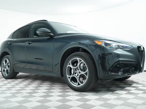 New 2025 Alfa Romeo Stelvio Sprint AWD/4WD image 1