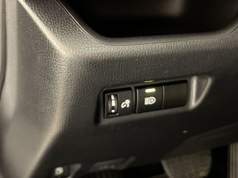 Used 2024 Toyota RAV4 LE image 32