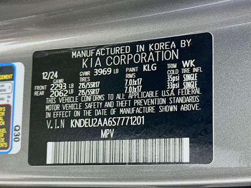 Used 2025 Kia Seltos S FWD image 12