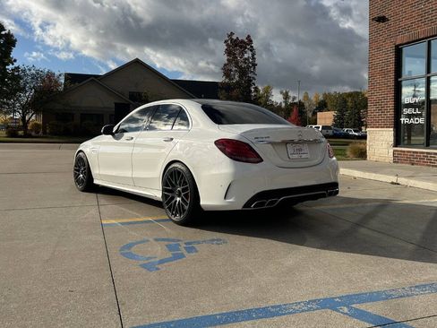 Used 2016 Mercedes-Benz C 63 AMG S image 9